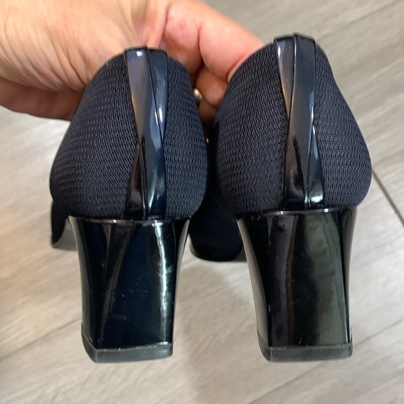 STUART WEITZMAN Navy Blue Sqaure Toe Block Heels Pumps Size 9.5B - Picture 5 of 9